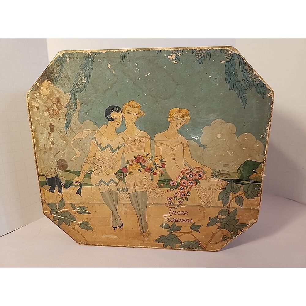 Art Deco Cardboard Powder BOX 3 Flowers Art Deco Richard Hudnut George Barbier